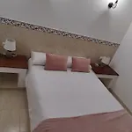 Villa Hills Private